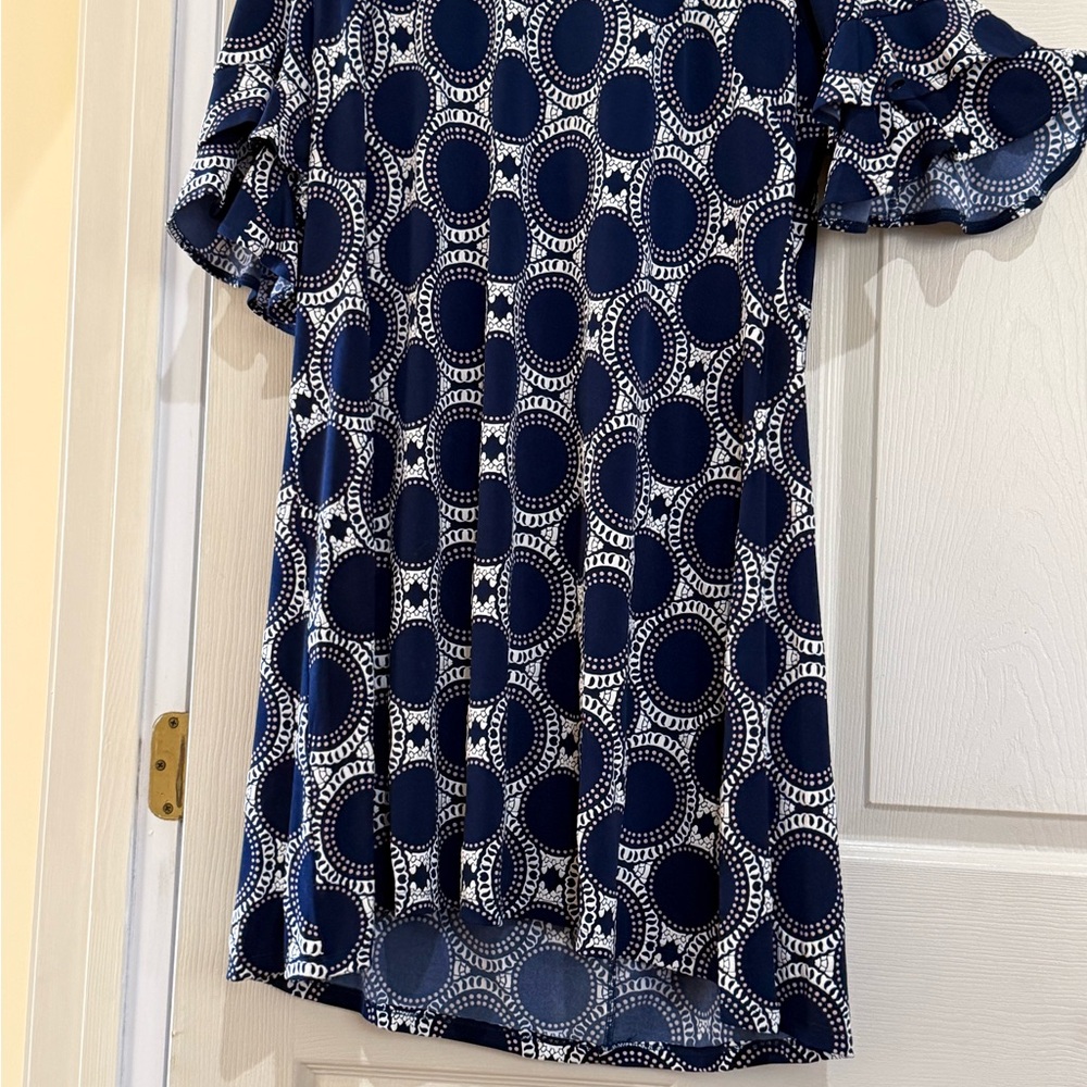 Navy Blue Pattern Dress Size 20 Plus Size Ruffle Sleeve - Picture 2 of 3
